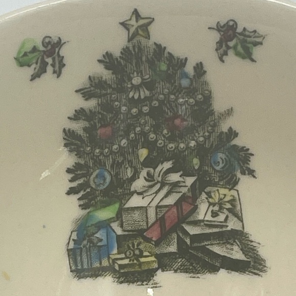 JOHNSON BROTHERS “Merry Christmas”   Set of 4 Coffee/Tea Cups - Made in England - Picture 12 of 16